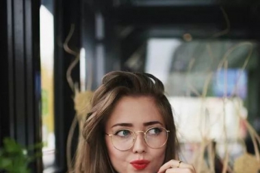 戒指不能很大很夸张？邓紫棋教你选对款！